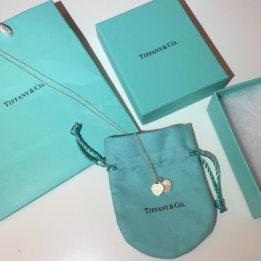 RETURN TO TIFFANY® MINI DOUBLE HEART TAG PENDANT
